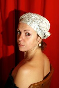 JY...ELLES - PORTRAITS FEMININS JY...ELLES - PORTRAITS FEMININS